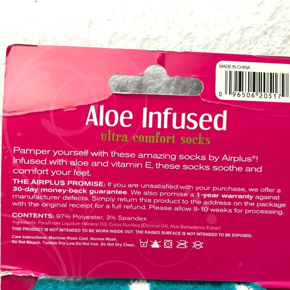 Aloe Infused Spa Socks – NWT - Picture 3 of 5